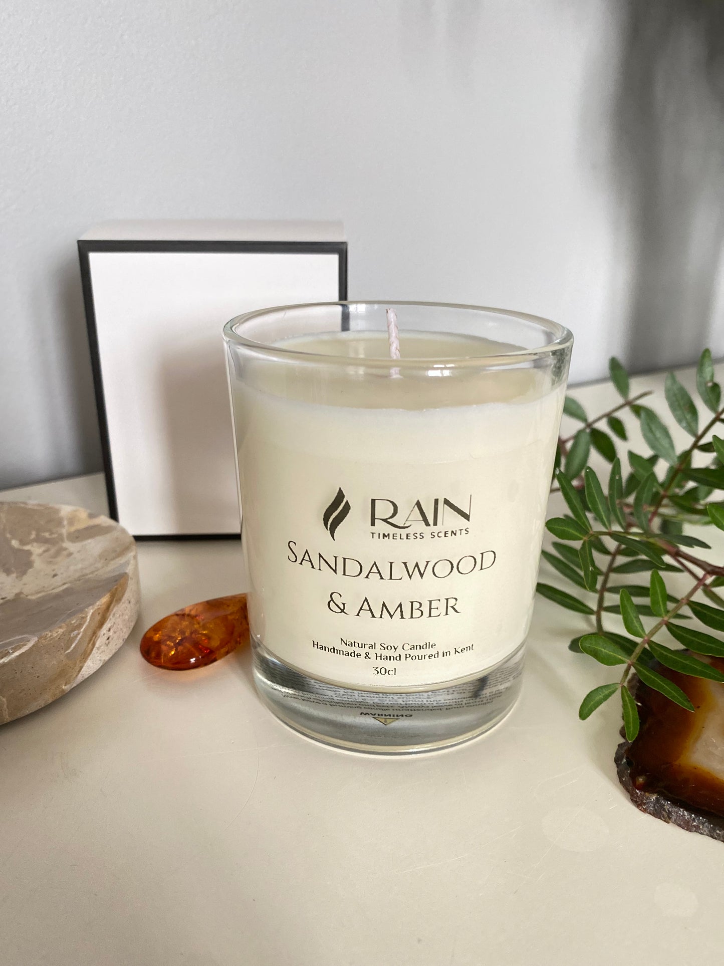 Sandalwood & Amber Handmade Candle 30cl