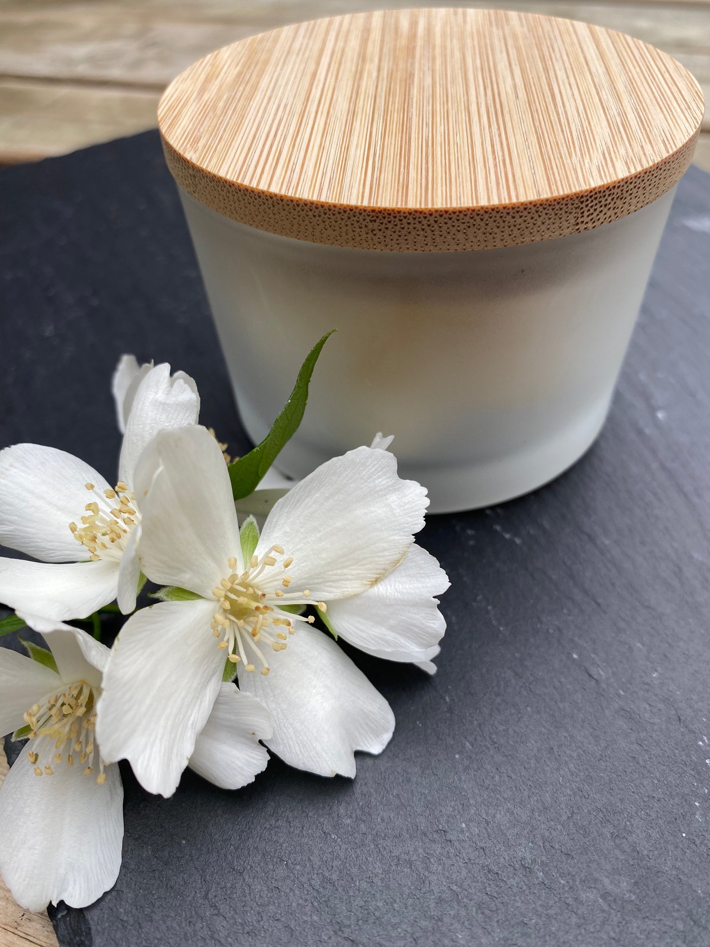 White Jasmine Wax Melt Florals